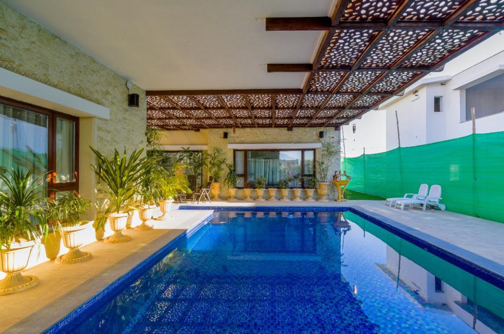 Swimming Pool Construction Company in Karachi